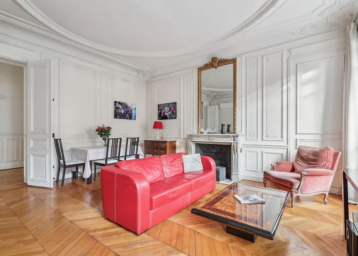 Appartement de standing proche de l\'avenue des Champs Elysées by Weekome